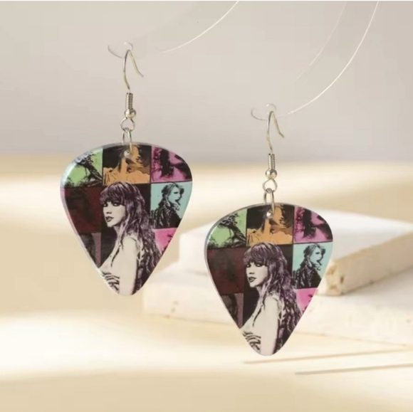 Taylor Swift Inspired Guitar Pick Earrings - Picture 2 of 3